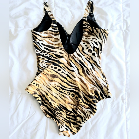 Profile by Gottex Animal Print One-Piece Swimsuit Beach Resort Spring Summer - Picture 2 of 6